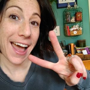 Meet your Posher, Niki